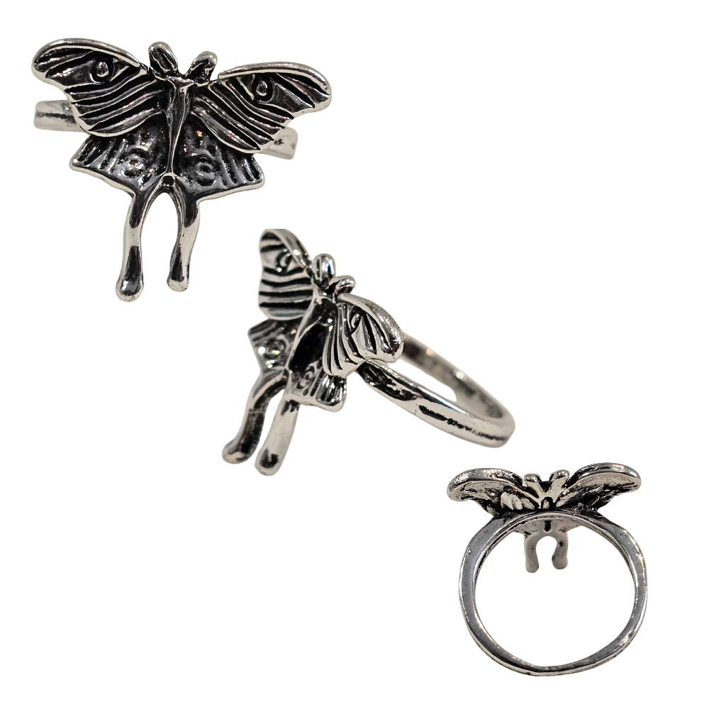 Maxi Moth Ring