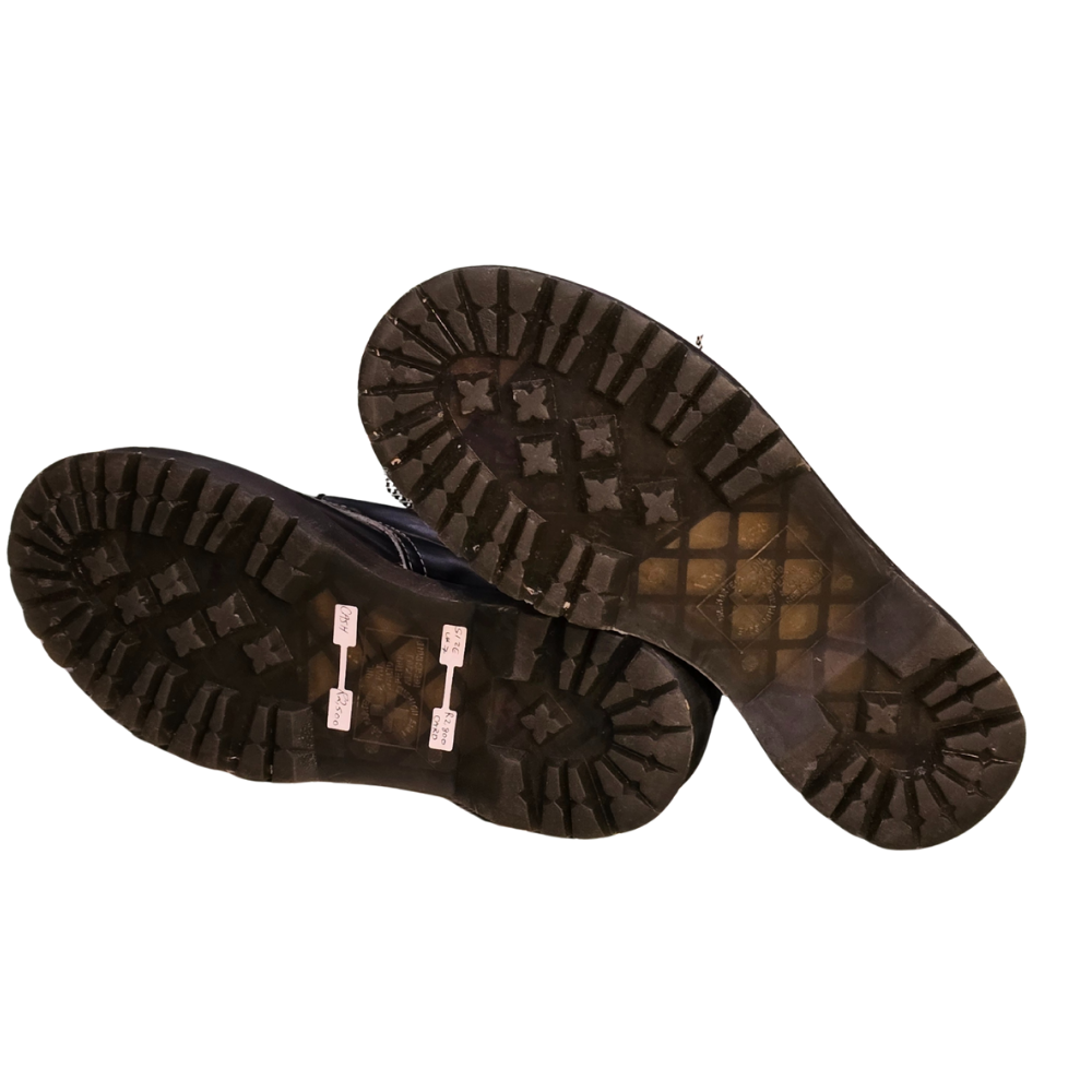 Black & White Leather Oxford Dr Martens UK7