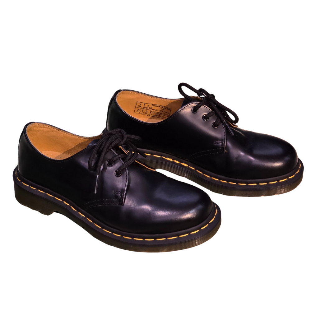 Black Leather Oxford Dr Martens UK4