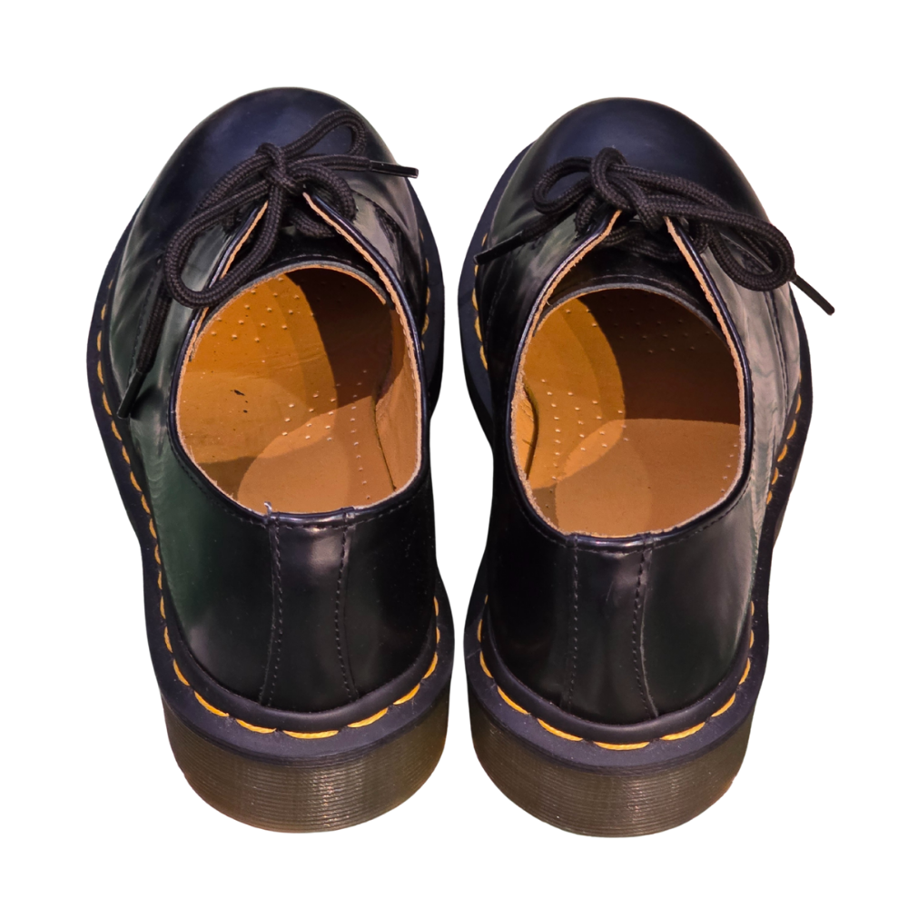 Black Leather Oxford Dr Martens UK4