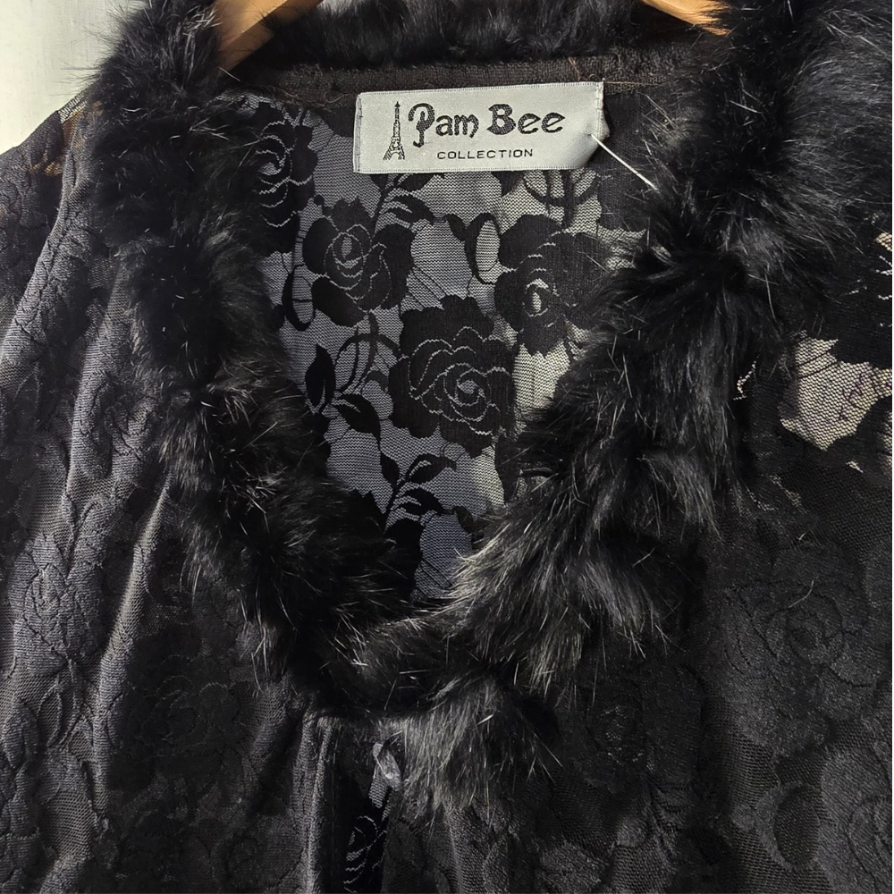 Vintage 70's Pam Bee Collection Lace + Feather detail Evening Blouse - Size medium (W10)